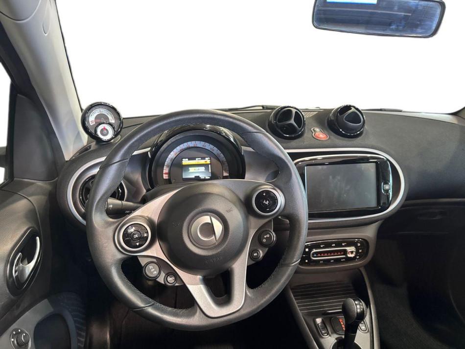 Smart fortwo cabrio 22kW EQ Pure