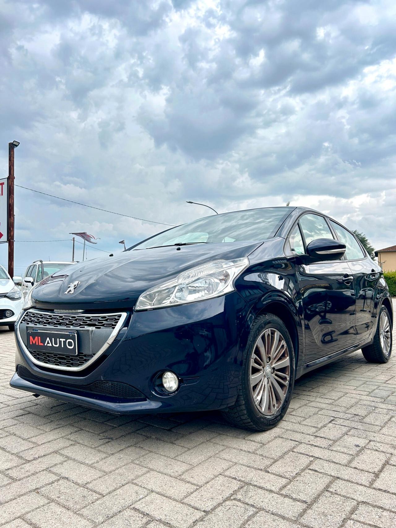 Peugeot 208 PureTech 82 5p. GPL Active
