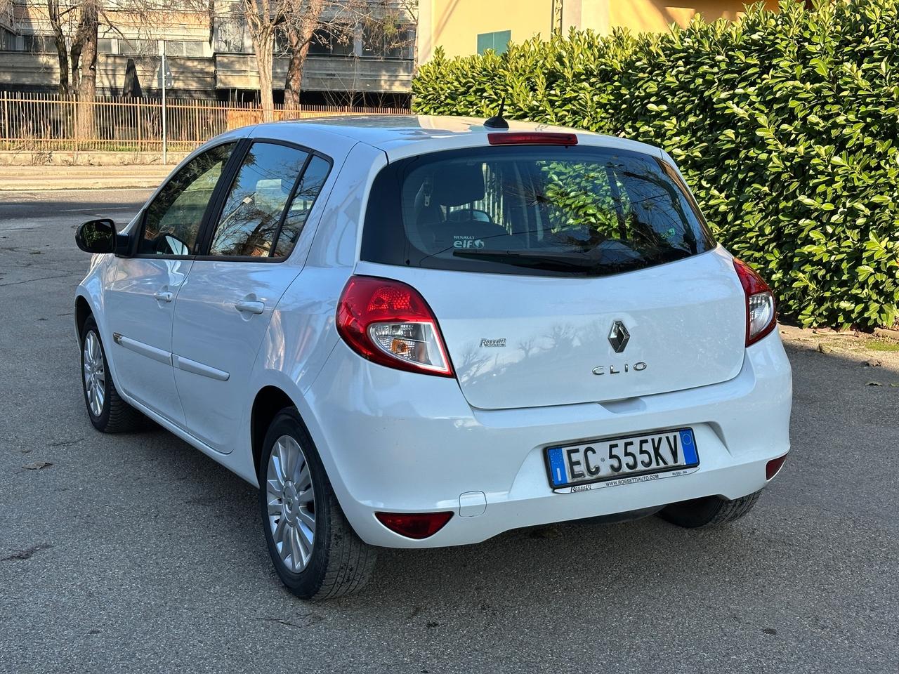 Renault Clio 1.2 16V 5 porte GPL Dynamique Neopatentati