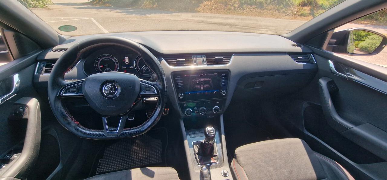 Skoda Octavia 2.0 TDI Wagon RS per commercianti - perfettamente marciante