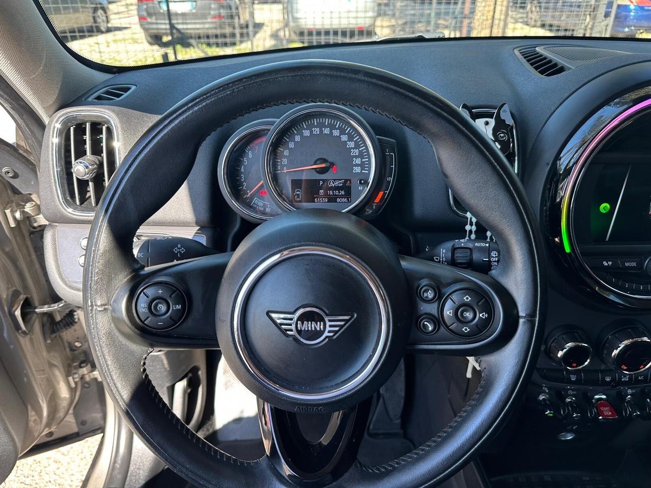Mini Cooper Countryman 1.5 Hype ALL4 kamera pronta consegna