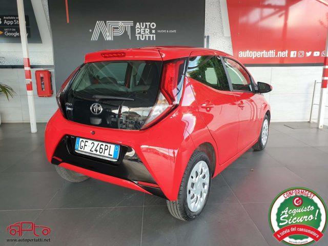 TOYOTA Aygo Connect 1.0 VVT-i 72 CV 5p x-cool