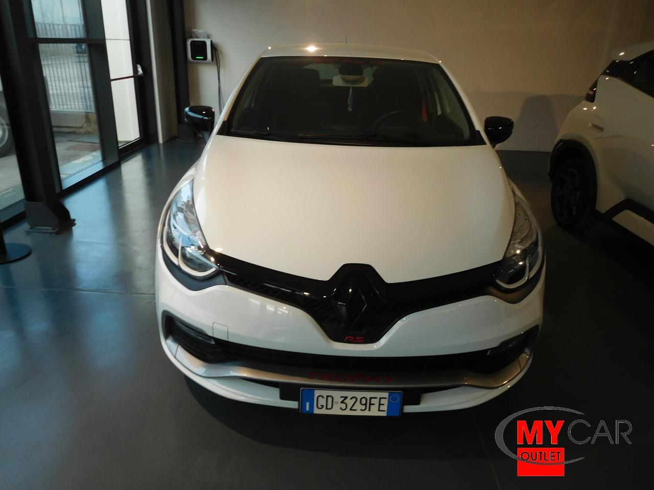 Renault Clio TCe 220cv EDC 5pt Energy R.S. Trophy