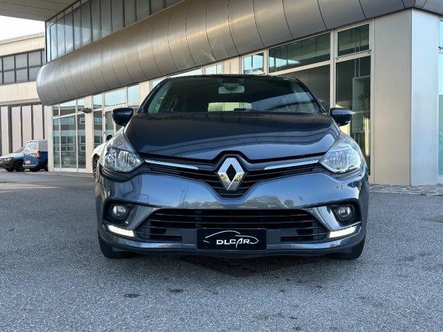 RENAULT Clio 1.2 75 CV 5P. Duel
