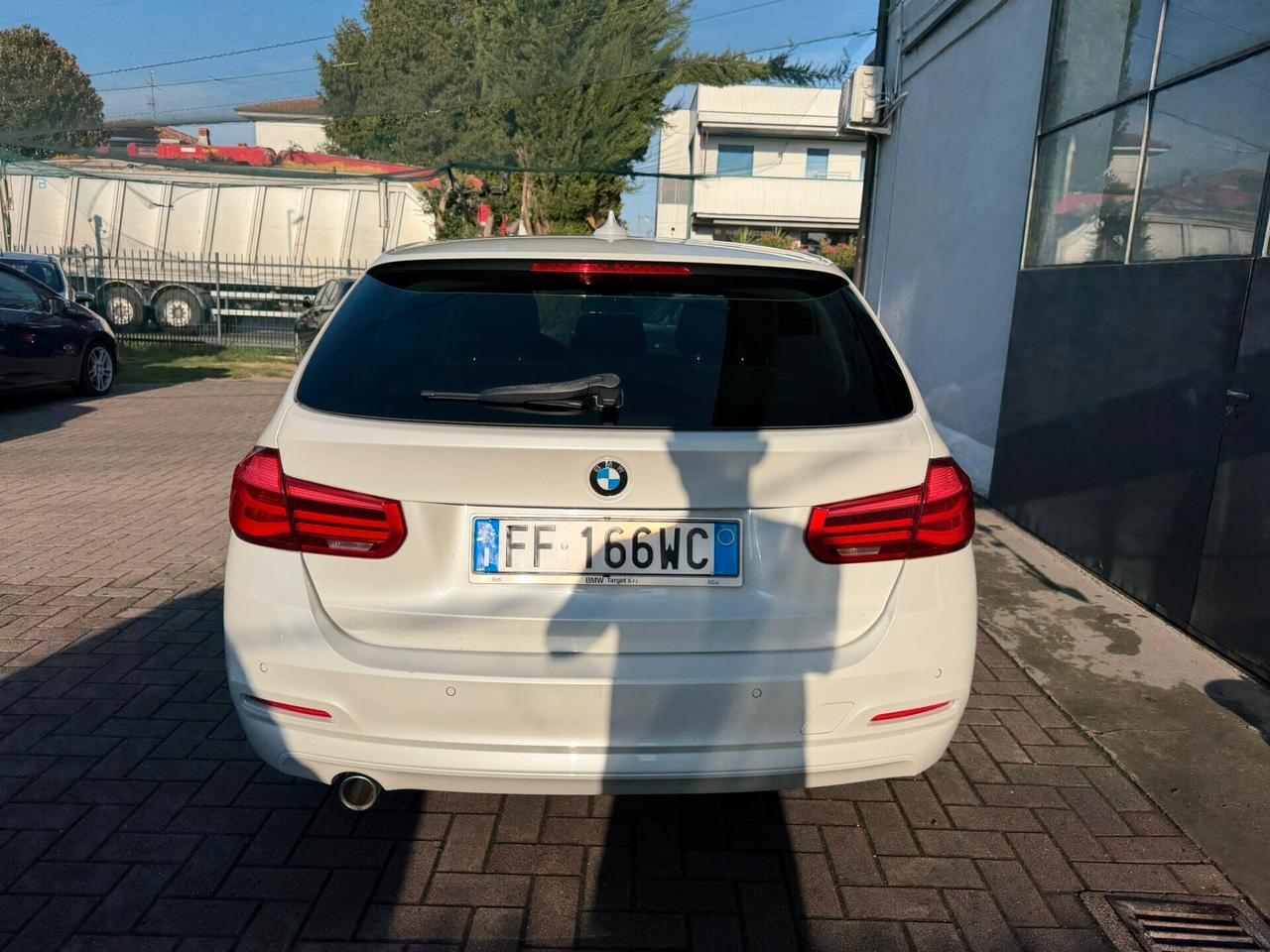 Bmw 318 318d xDrive Touring Sport