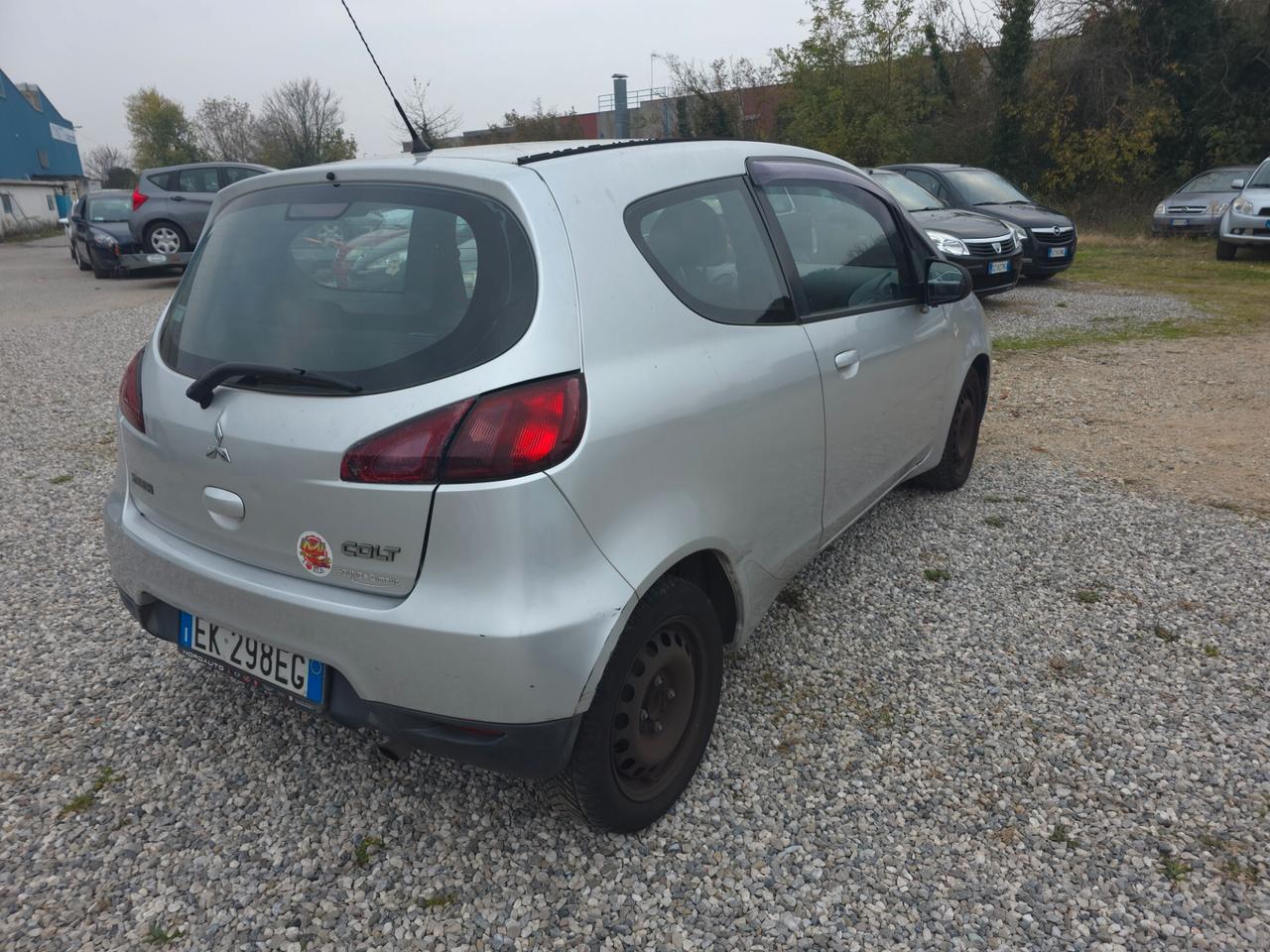 Mitsubishi Colt 1.1 12V 3p. Sound Climatic