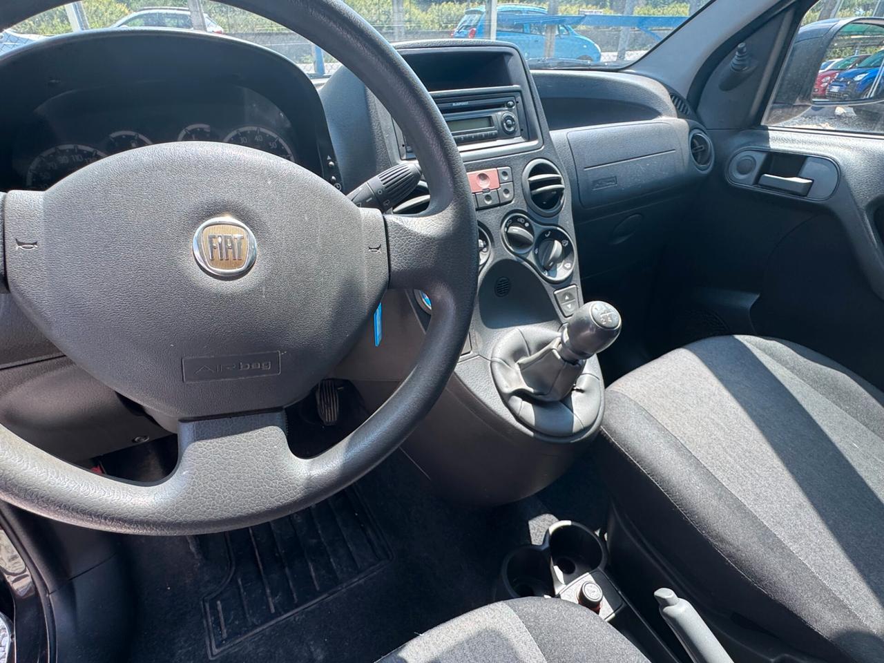 Fiat Panda 1.2 Dynamic 1 prop. nord italia 2010
