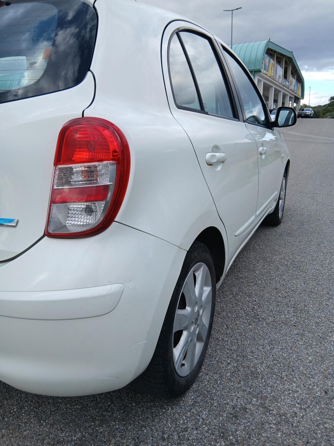 Nissan Micra 1.2 benzina/GPL 80 cv