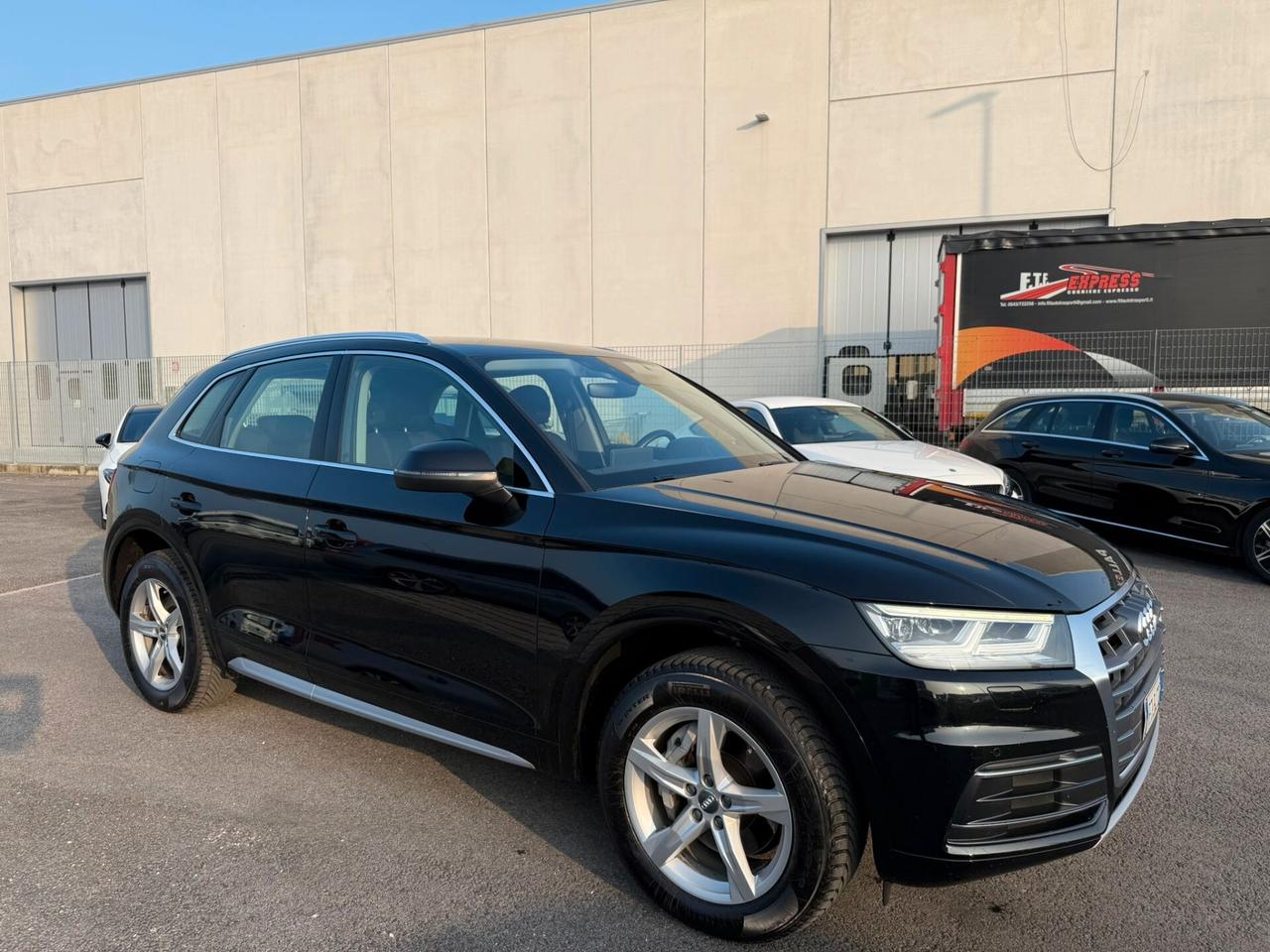Audi Q5 2.0 TDI 190 CV quattro S tronic Business Sport