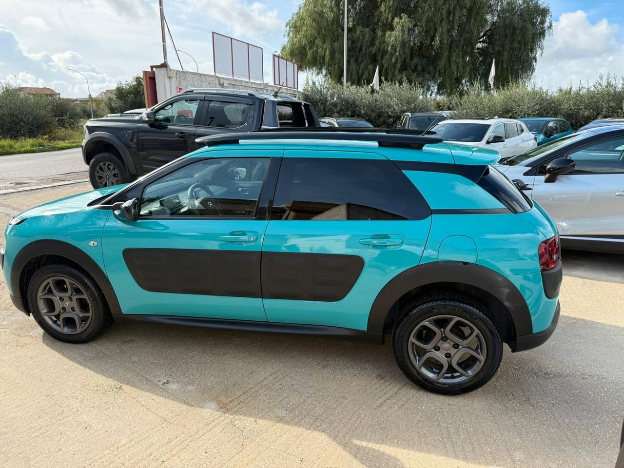 Citroen C4 Cactus BlueHDi 100 S&S Shine