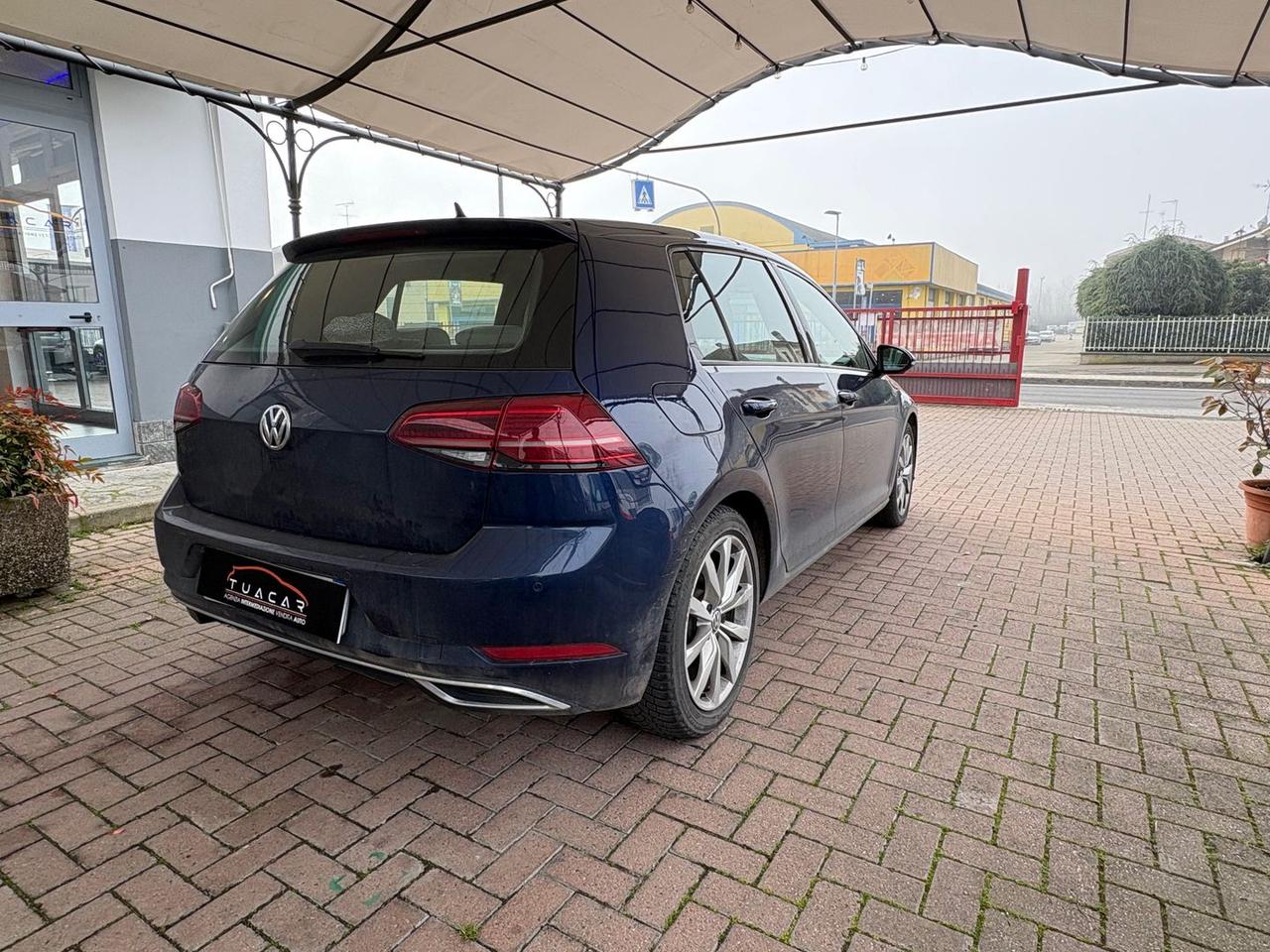 Volkswagen Golf Executive 2.0 TDI BlueMotion #9473