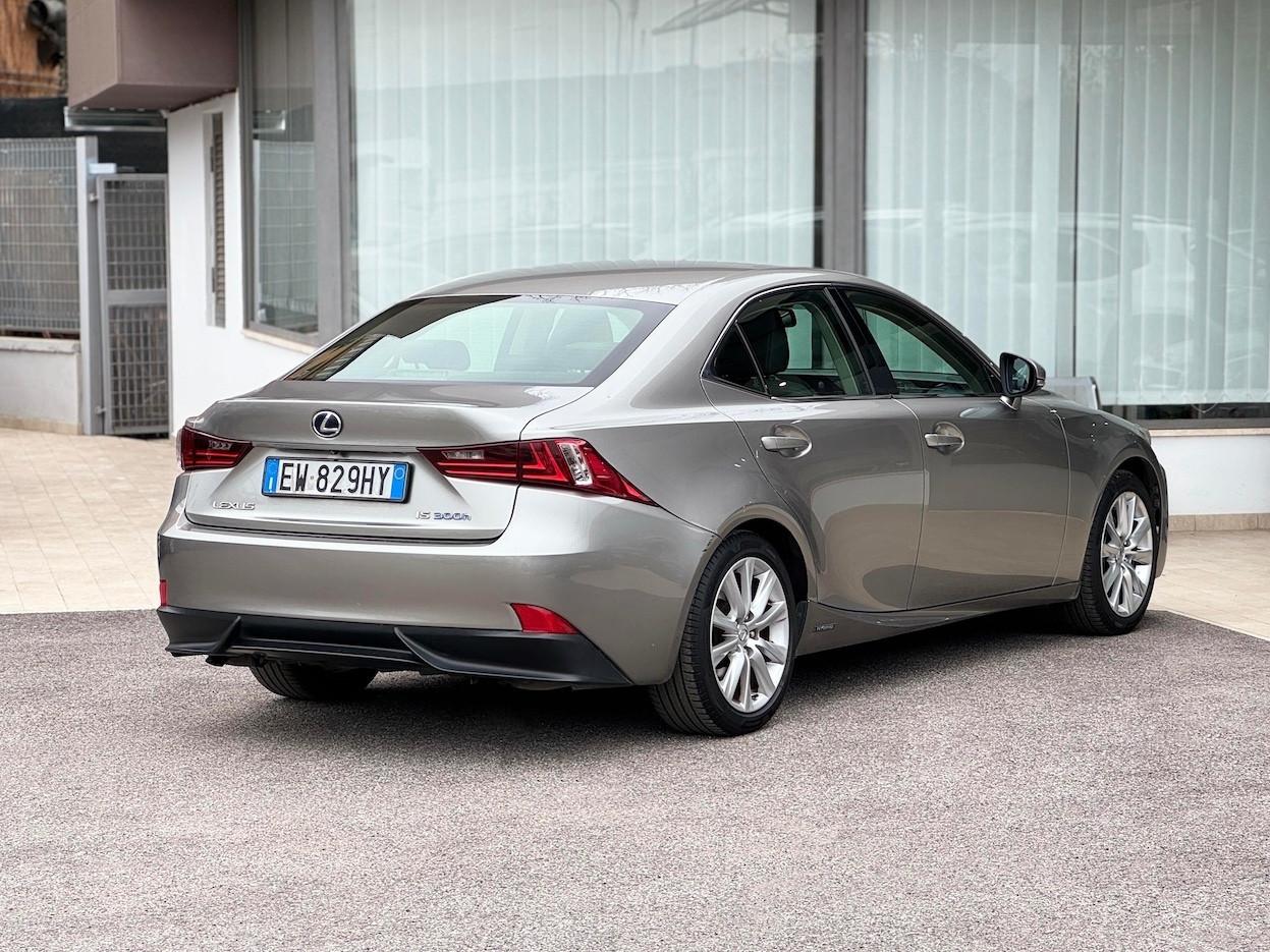 Lexus IS 300 2.5 Hybrid 180CV E5 Automatica - 2014