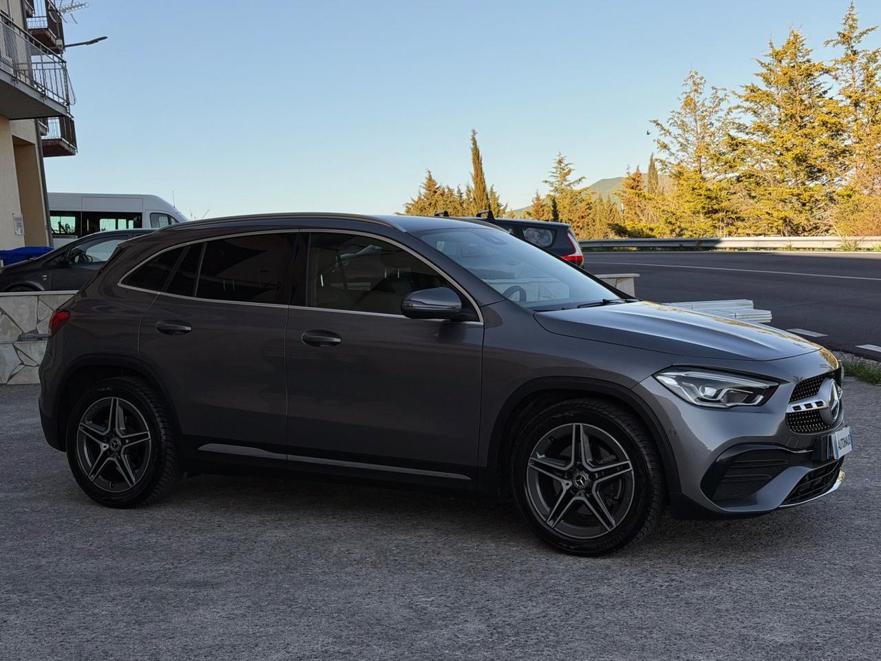 Mercedes-benz GLA 200 d AMG Premium - IVA ESPOSTA