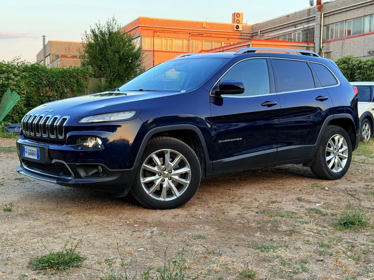 Jeep Cherokee 2.2 Mjt II 4WD Active Drive I Overland 200cv 2016
