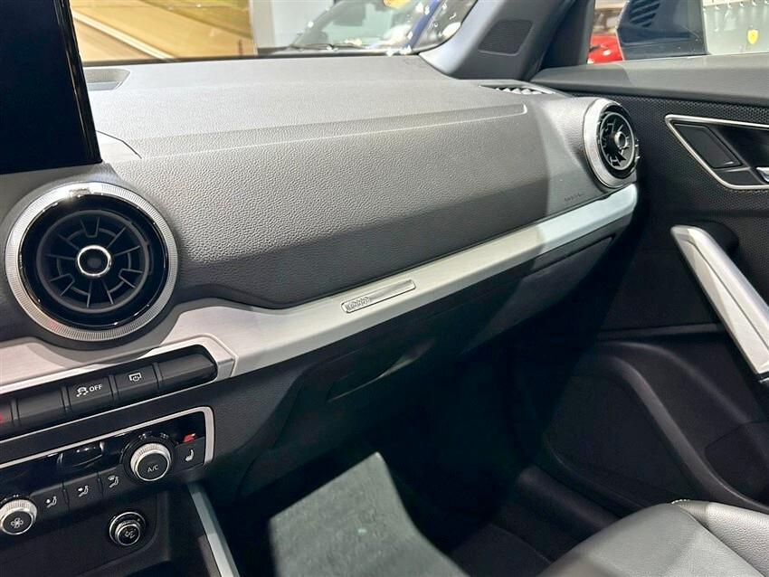 Audi Q2 30 TDI S line Edition