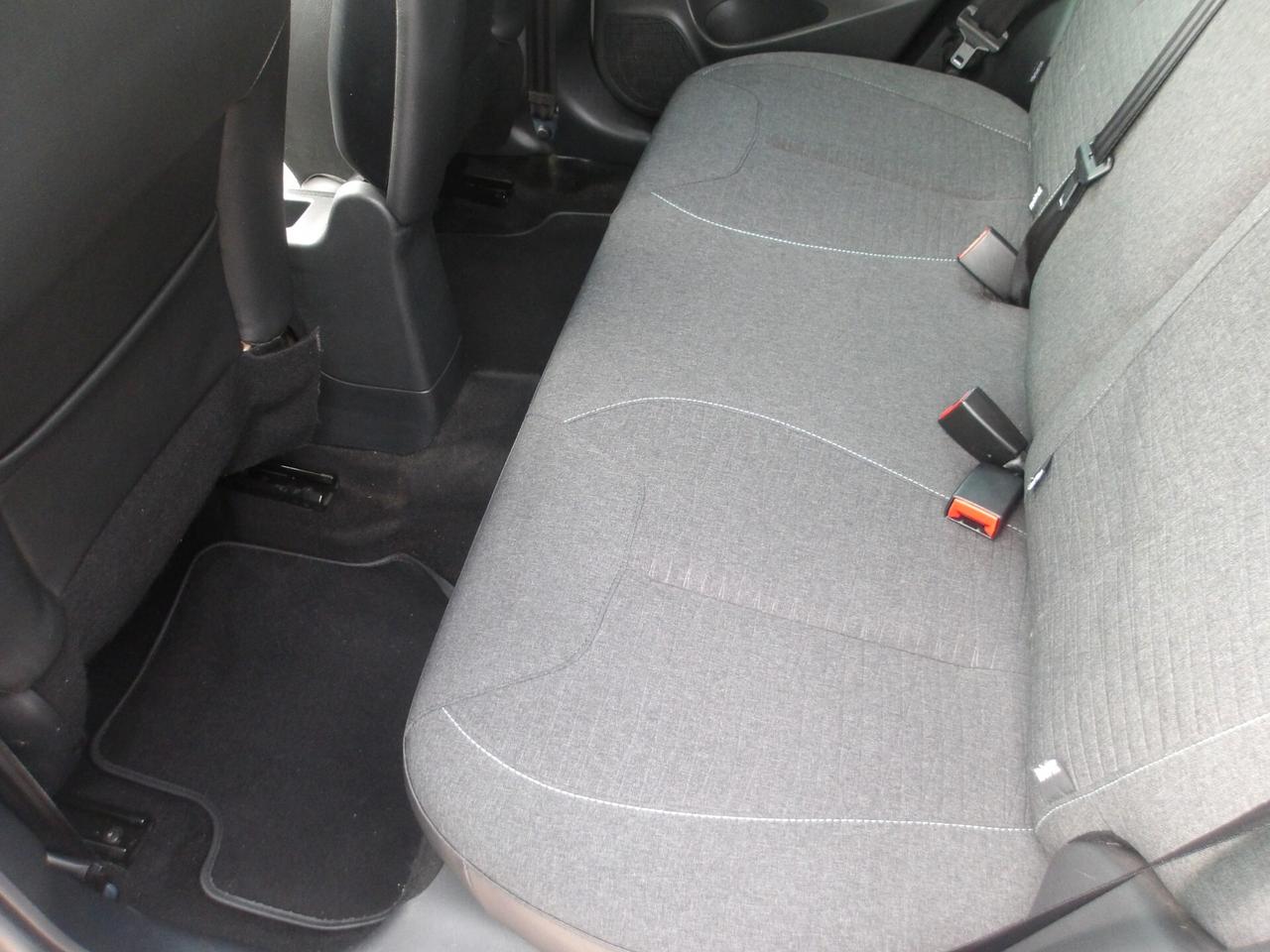 CITROEN C3 1.2 BENZ EXCLUSIVE-2016
