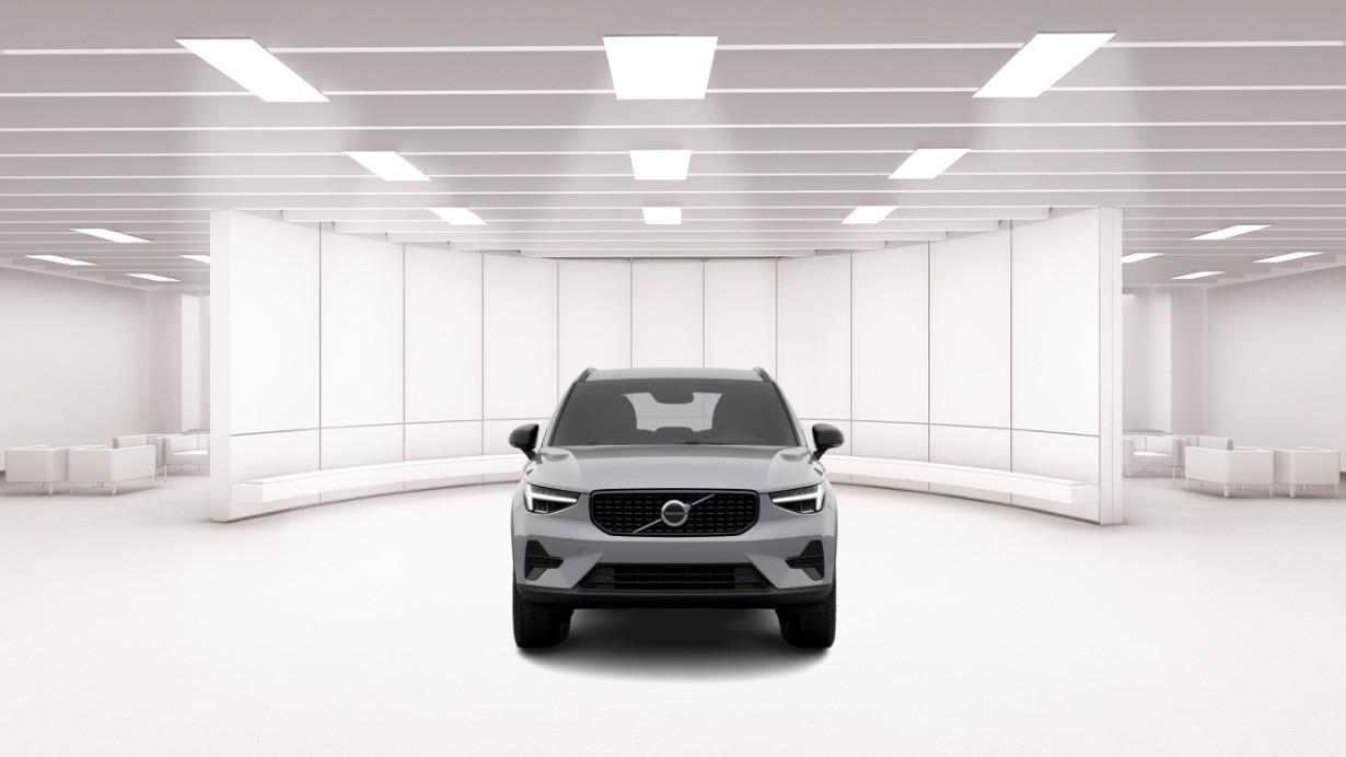 VOLVO Xc40 B3 Mild Hybrid Automatico Ultra Dark