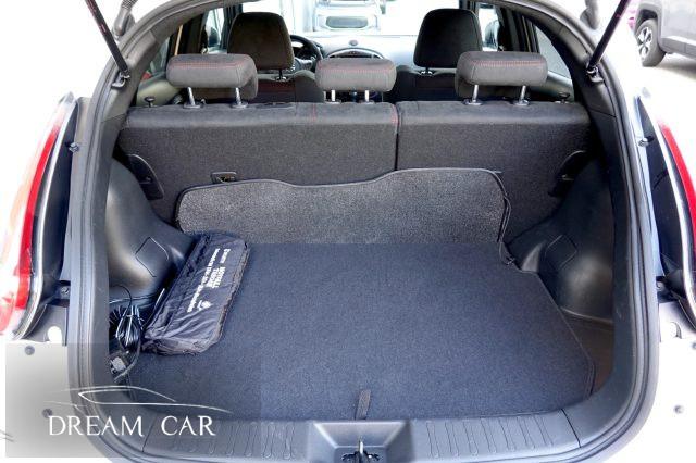 NISSAN Juke 1.6 DIG-T 214 Xtronic 4WD Nismo RS