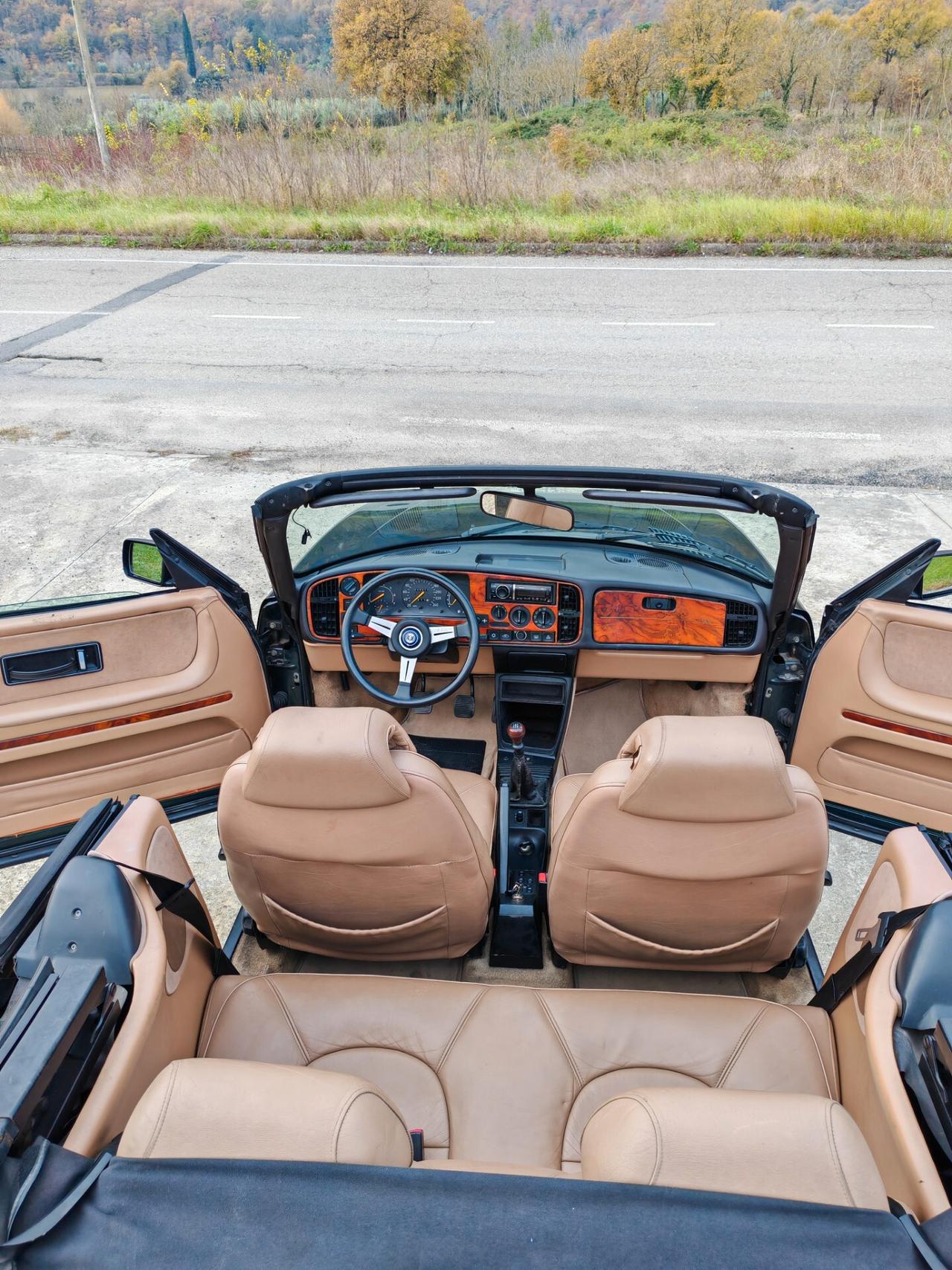 Saab 900 EP Cabriolet (Magnifica)