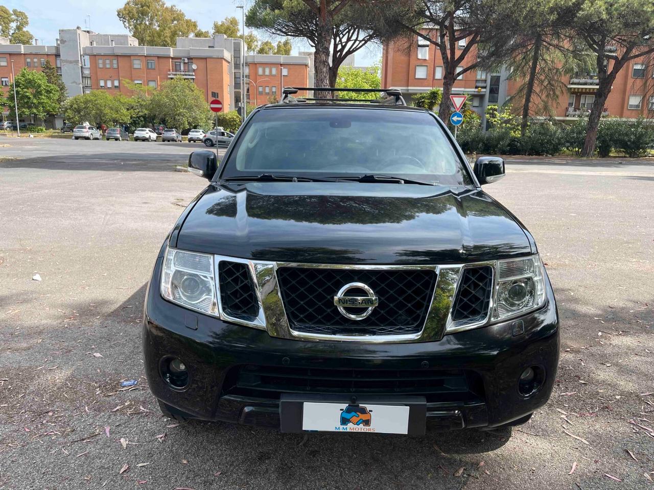 Nissan Pathfinder 2.5 dCi LE anno 2014 TETTO APRIBILE 7 POSTI UNICOPROPRIETARIO