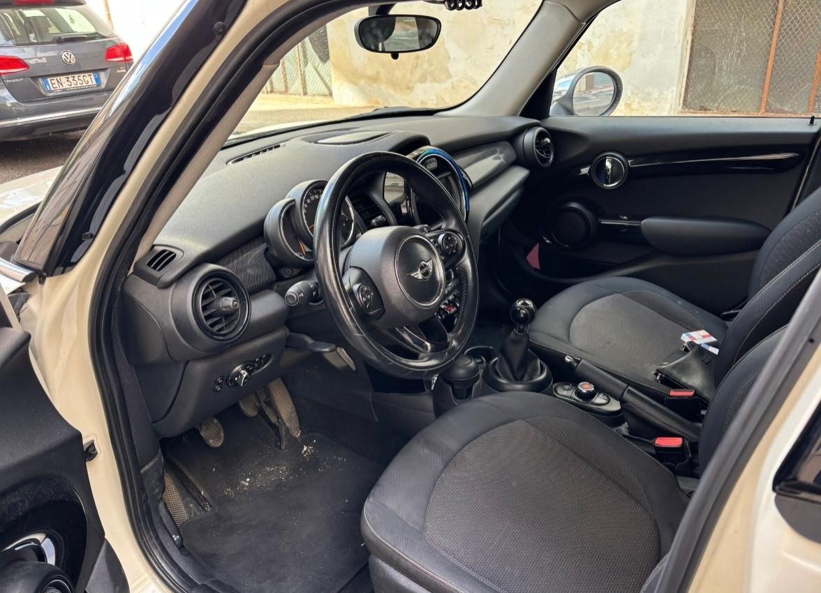 Mini 1.5 One D 5 porte