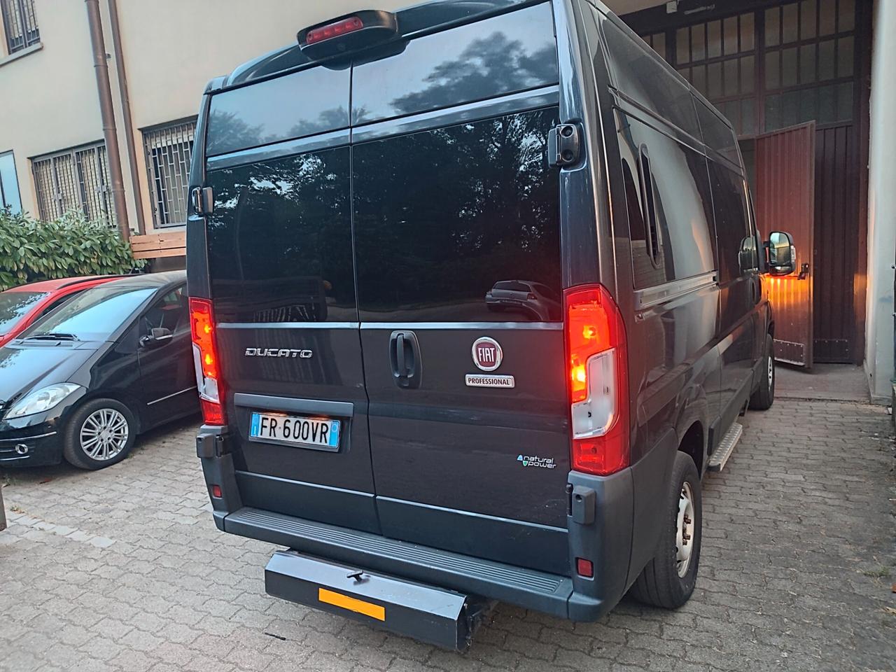 FIAT DUCATO 2018 A METANO 9POSTI PEDANA DISABILI EURO6D NUOVO