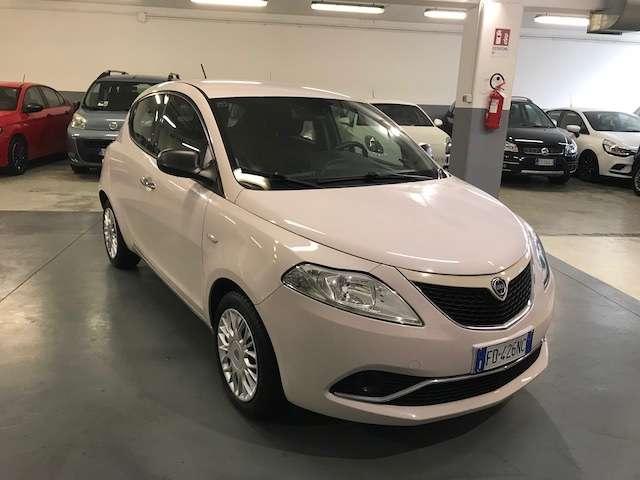 Lancia Ypsilon Ypsilon 1.2 Gold 69cv