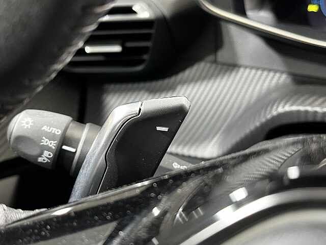 Peugeot 2008 PureTech 130 S&S EAT8 Allure Pack