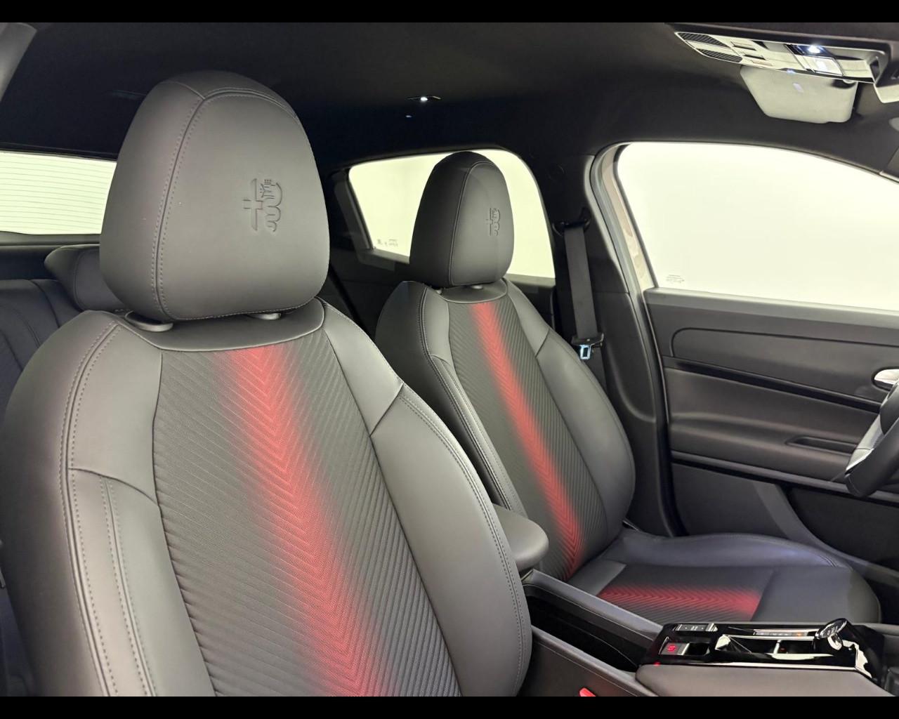 ALFA ROMEO Junior 1.2 ibrida Speciale 145cv edct6