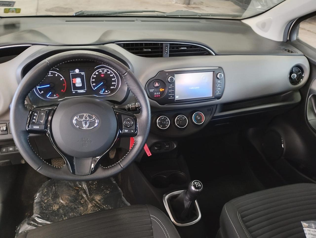 Toyota Yaris 1.0 72 CV 5 porte Active - Nessun vincolo -