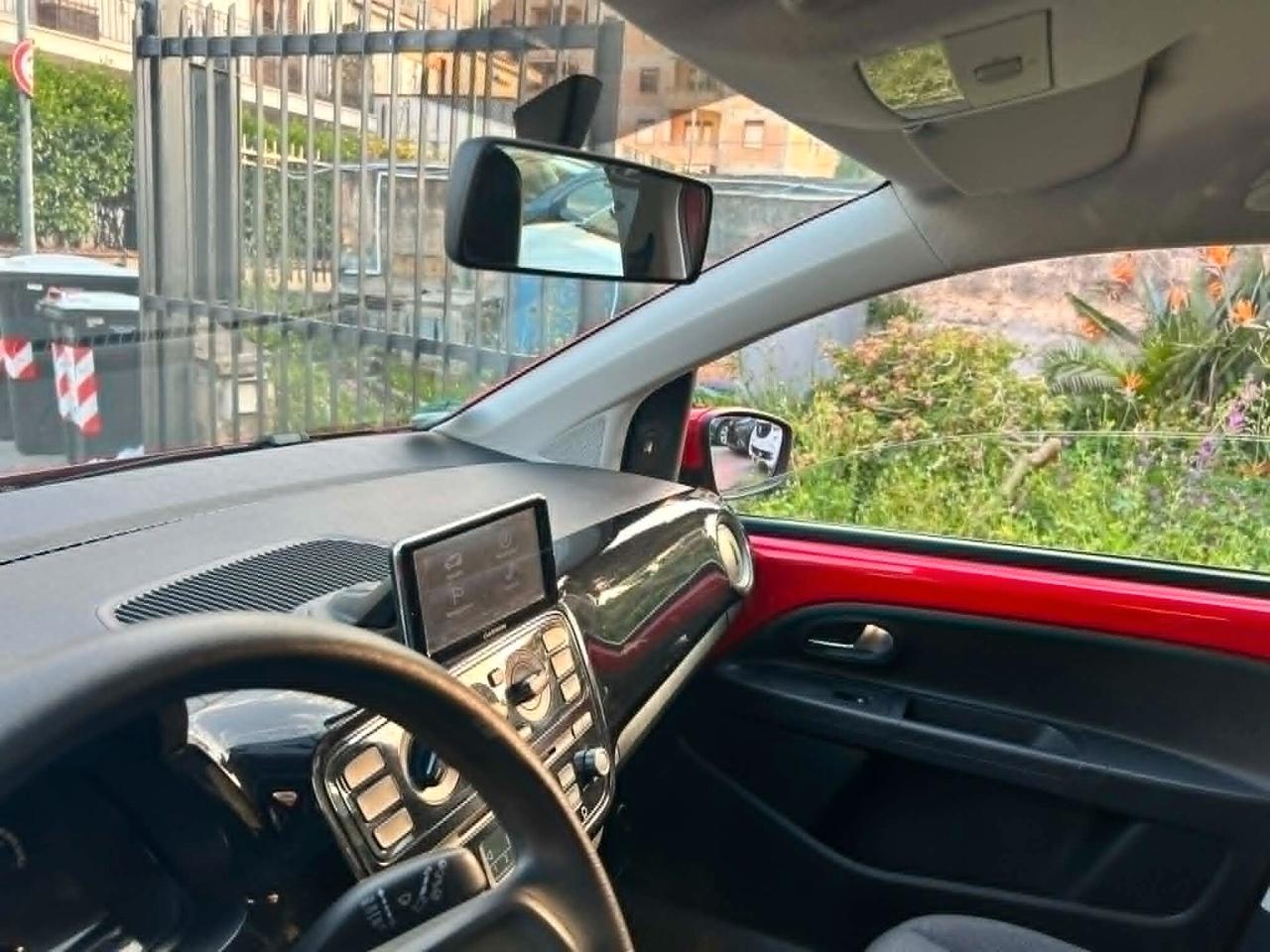 VOLKSWAGEN UP! 2014 1.0 5PORTE FULL