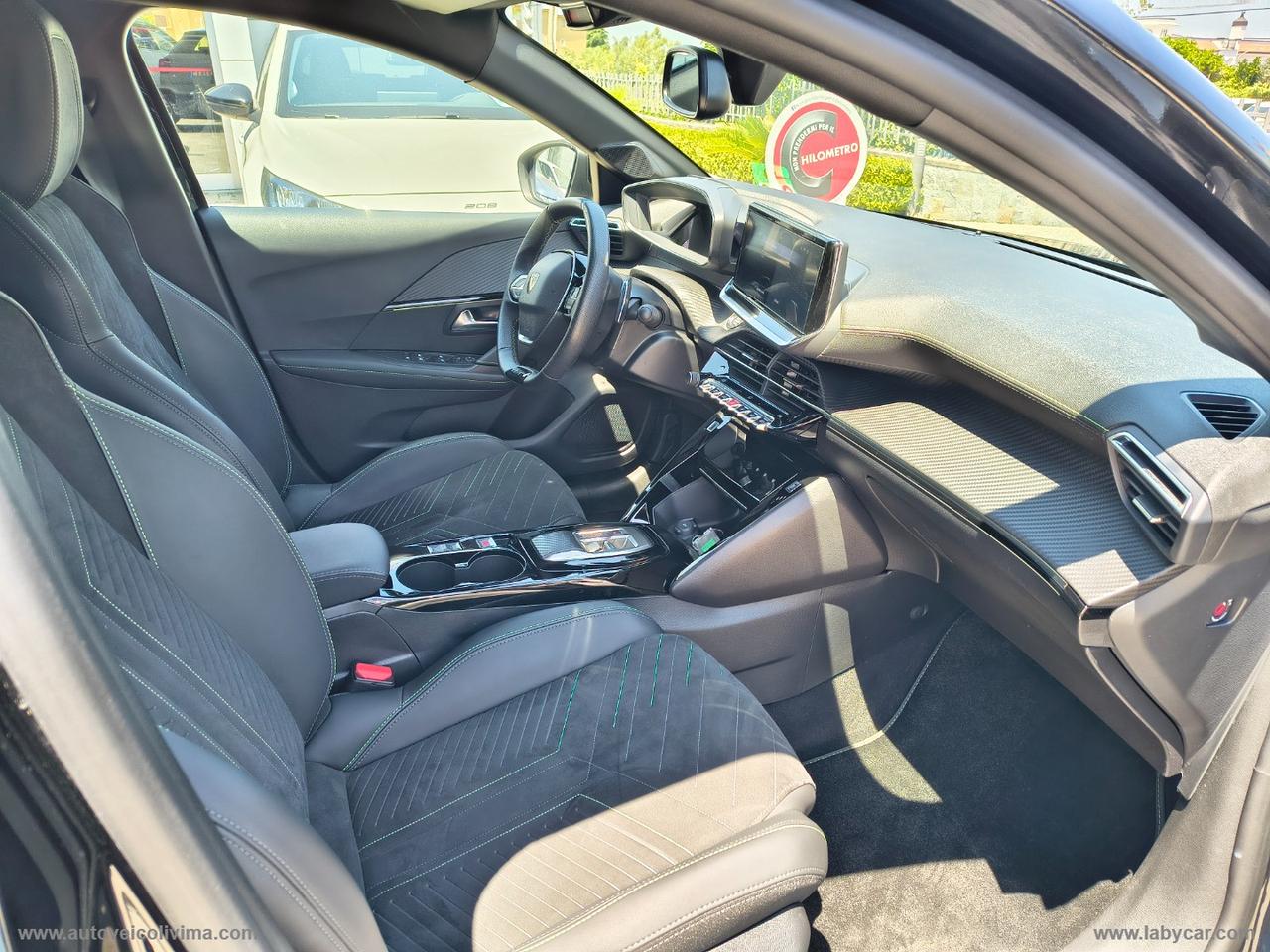 PEUGEOT 208 Hybrid 136 e-DCS6 GT