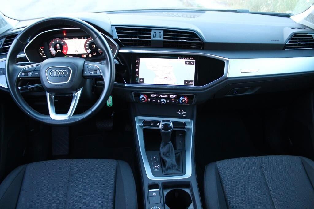 AUDI Q3 2.0 TDI 150 CV s-tronic *Matrix *Camera