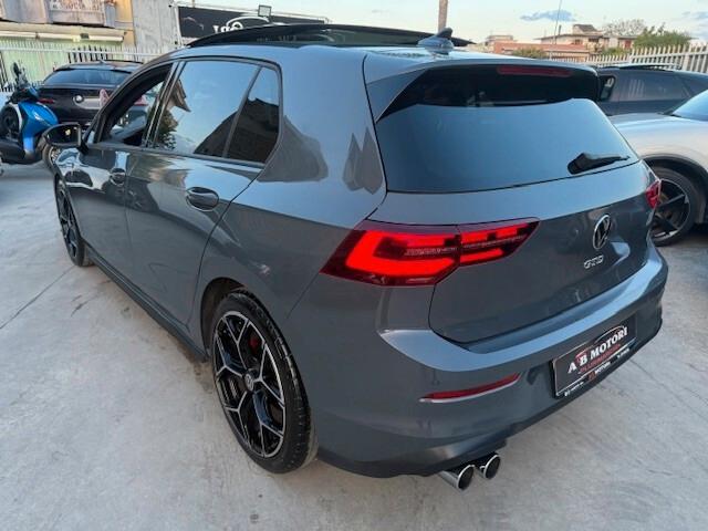 Volkswagen Golf 2.0 TDI GTD DSG 200CV