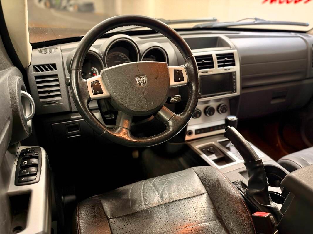 Dodge Nitro 5 Porte 2.8 L4 crd 16v R T 4wd auto dpf