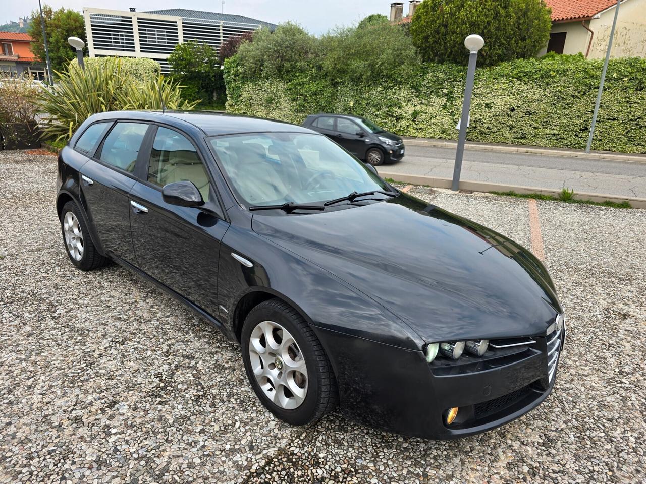 Alfa Romeo 159 1.9 JTDm 120cv 6 Marce ok Neopatentati