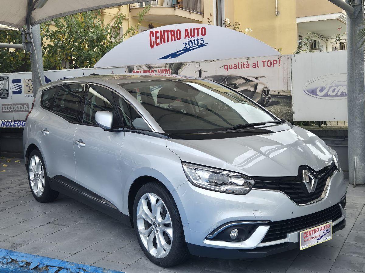 RENAULT - Grand Scénic - Blue dCi 120 CV Initiale Paris