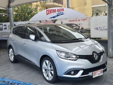 RENAULT - Grand Scénic - Blue dCi 120 CV Initiale Paris