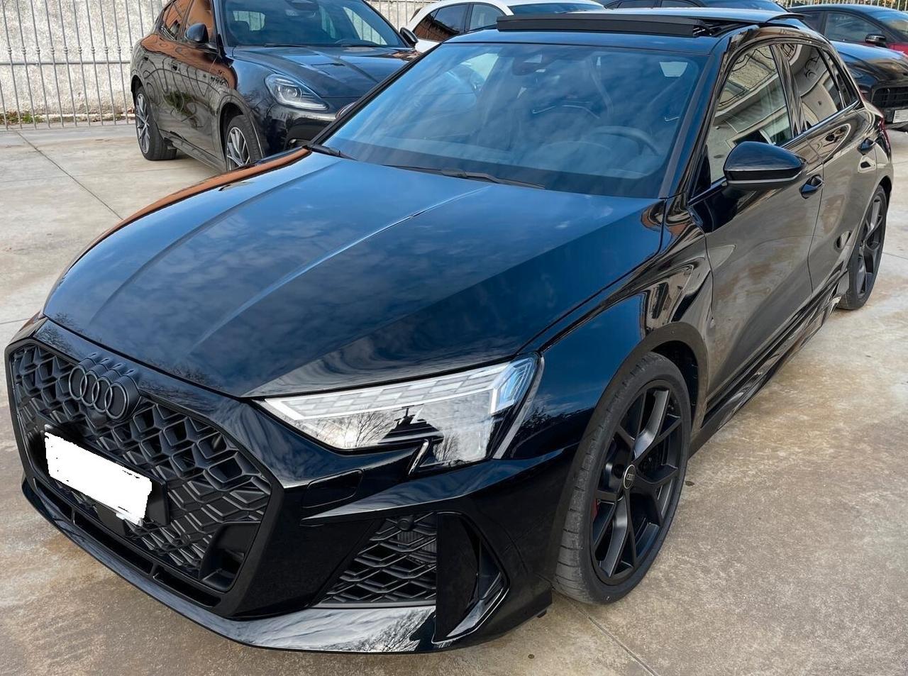 Audi RS3 Sportback 2.5 tfsi quattro s-tronic