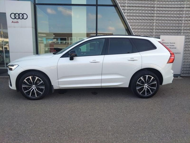 Volvo XC60 XC60 B4 (d) AWD automatico Plus Dark