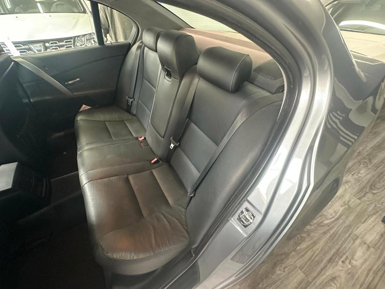 BMW 520 i Futura