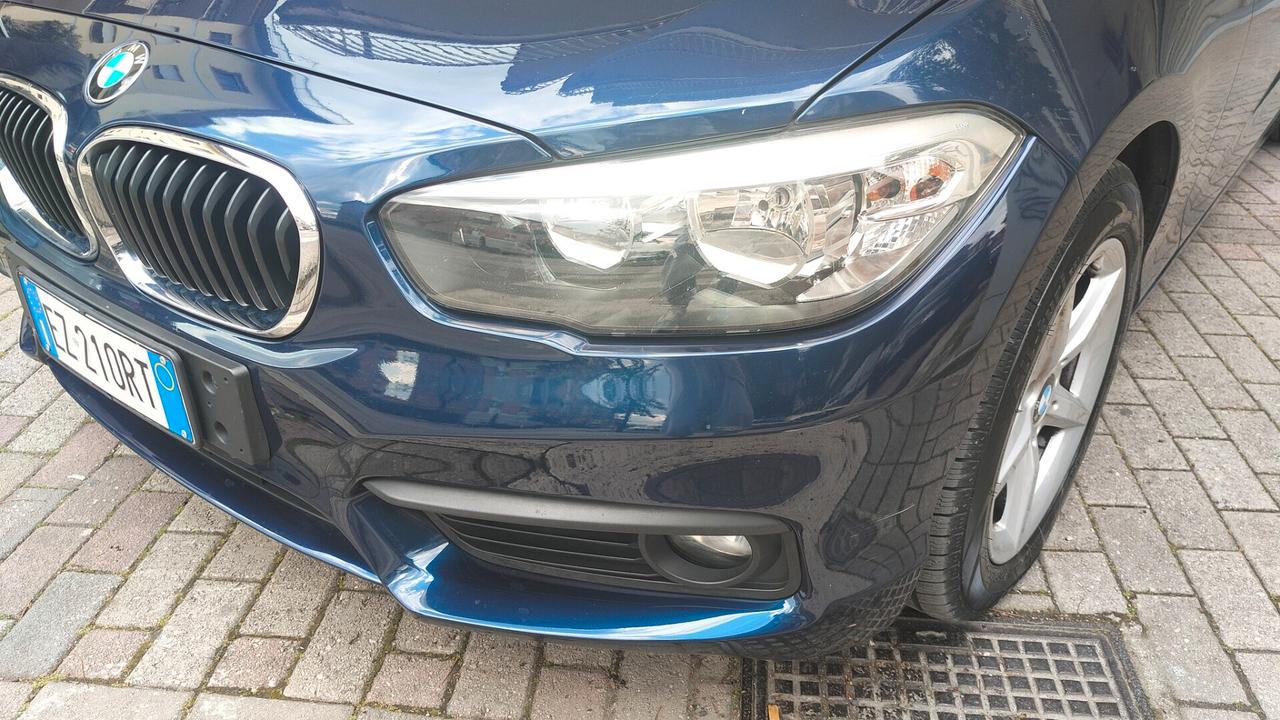 Bmw 116 116d 5p. Urban