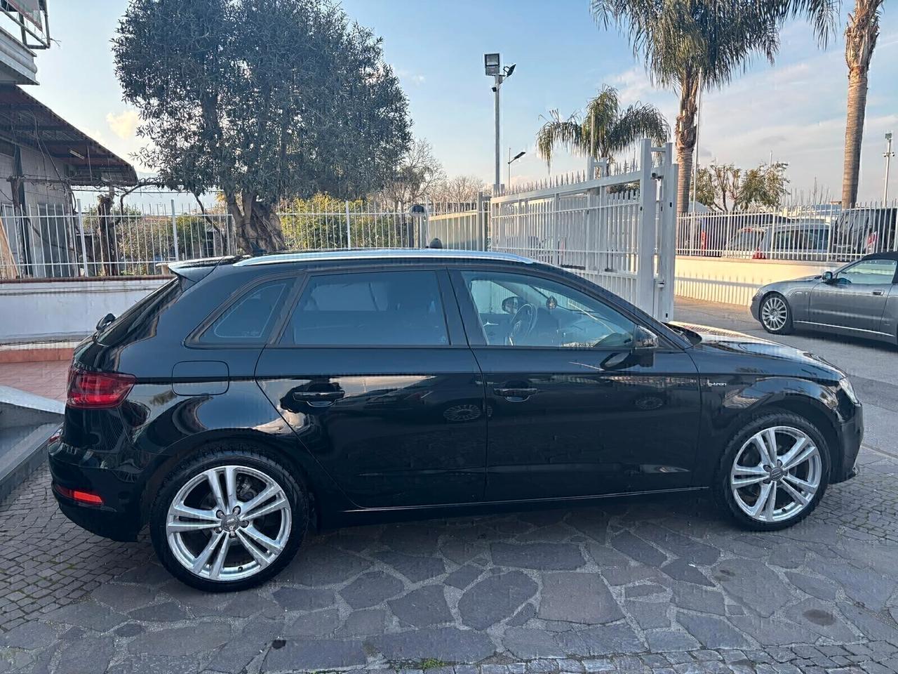 Audi A3 SPB 1.4 TFSI S tronic g-tron Attraction AUTOMATICO