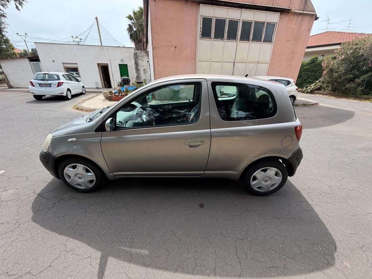 Toyota Yaris 1.5i 16V cat 3 porte T Sport