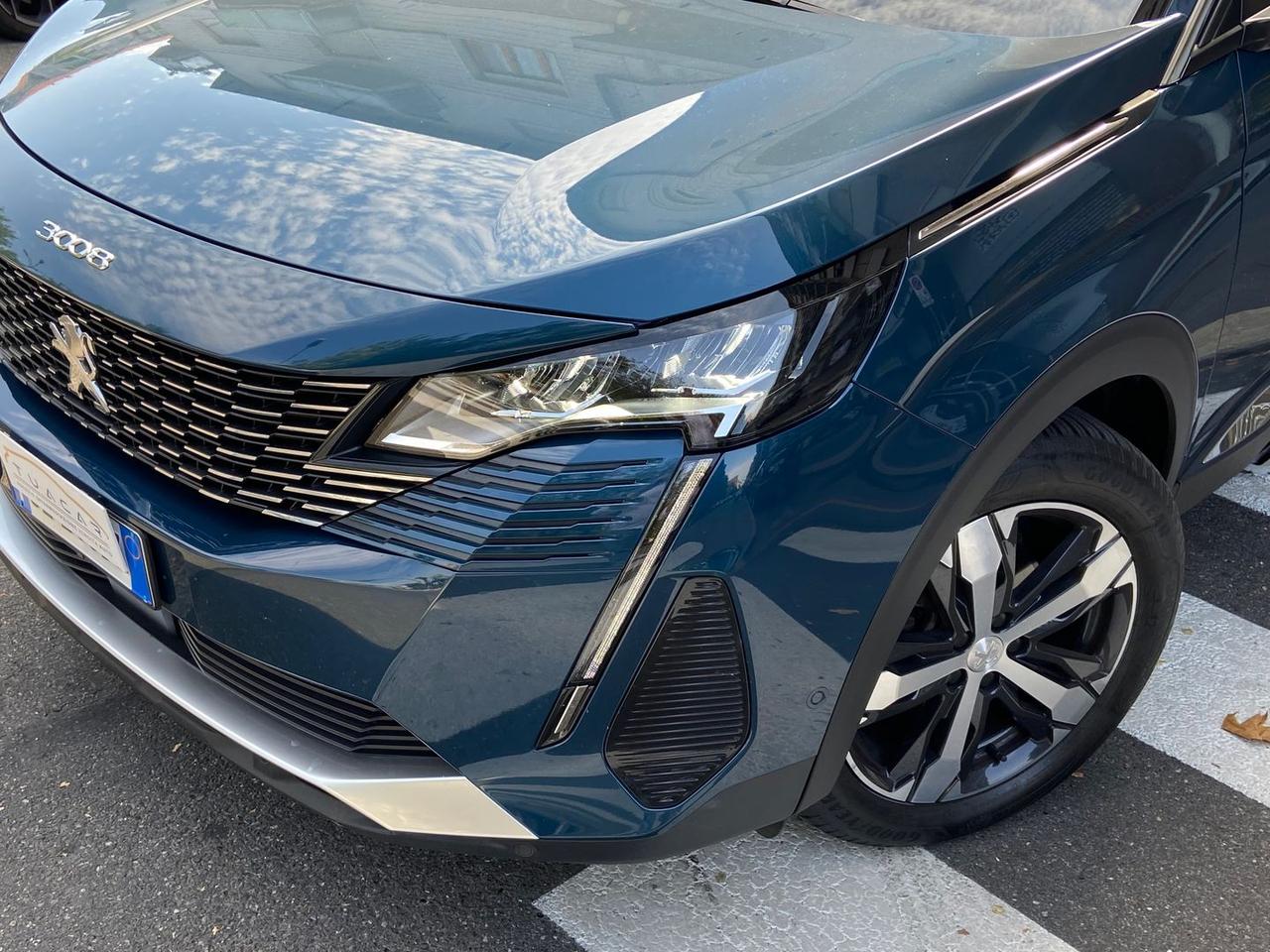 Peugeot 3008 Allure Pack 1.5 Blue HDI 130 #11985
