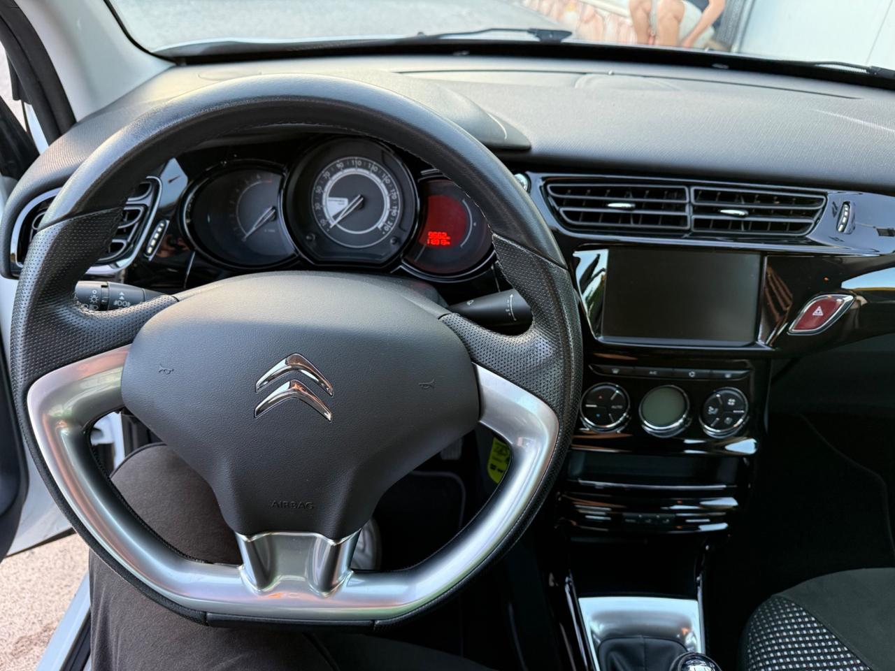 Citroen C3 PureTech 82 Exclusive Km Certf.