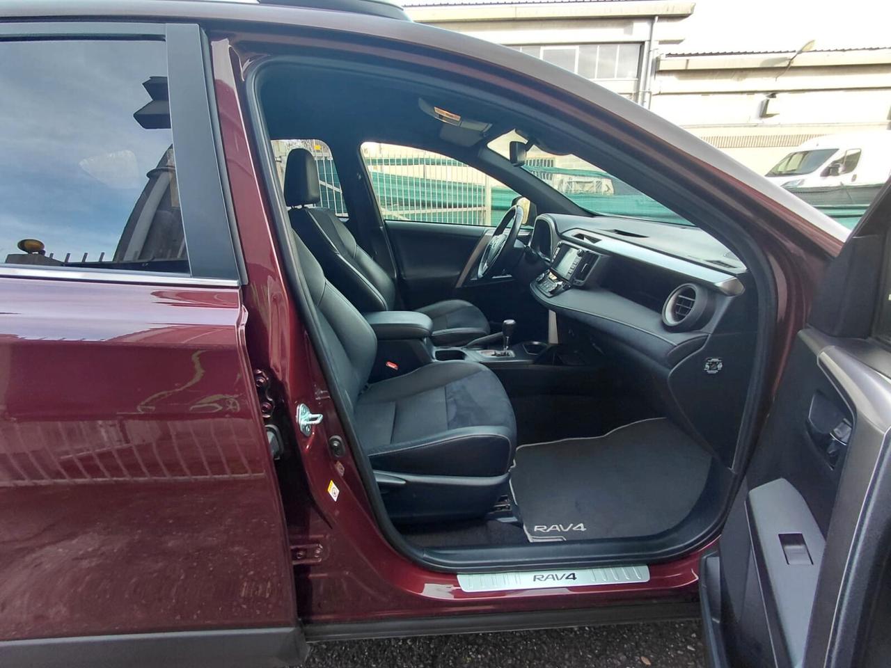 Toyota RAV 4 2.5 Hybrid Style 4wd garanzia MEC 12 mesi