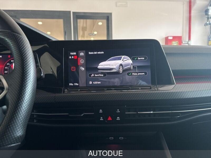 Volkswagen Golf 8 2.0 TDI R-LINE 150CV DSG