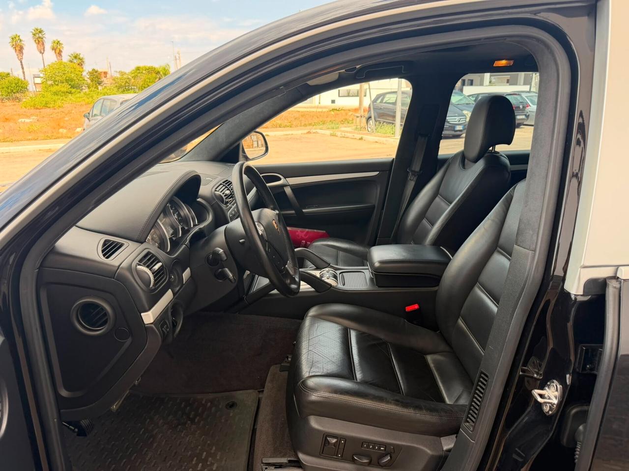 Porsche Cayenne 4.5 cat Turbo Autocarro