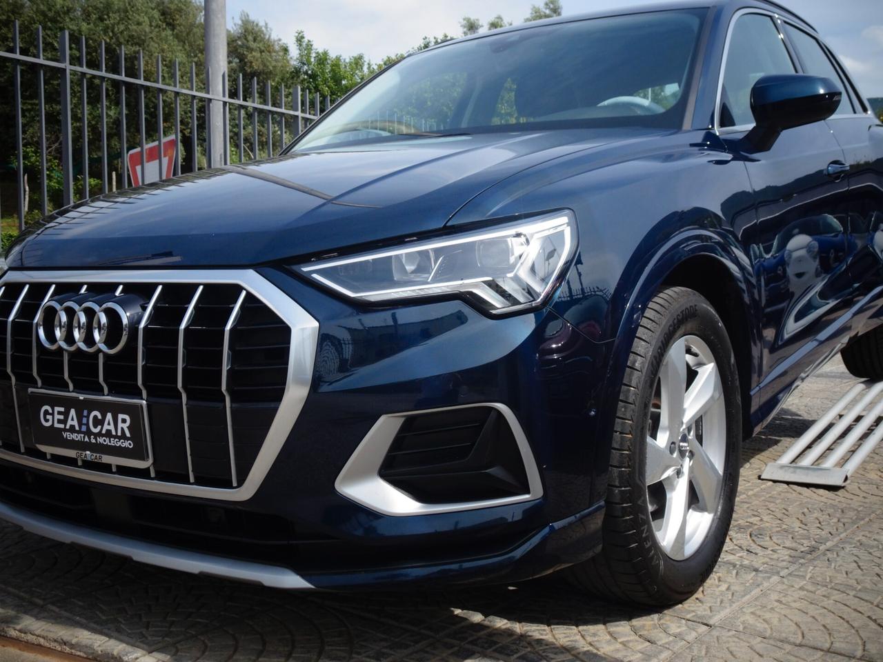 Audi Q3 35 TDI S tronic Business Advanced